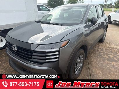 Used 2025 Nissan Kicks S