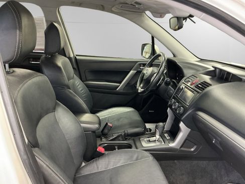 Used 2014 Subaru Forester 2.0XT Touring image 15