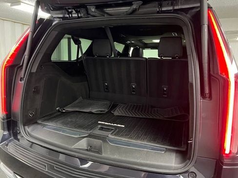 Certified 2023 Cadillac Escalade ESV Premium Luxury image 20