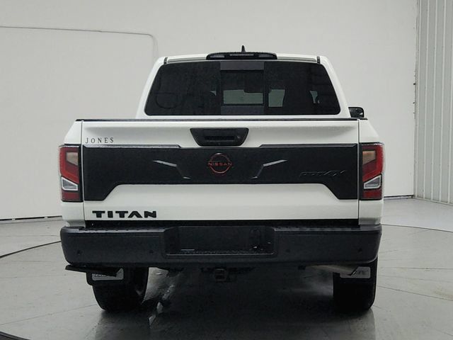 Used 2024 Nissan Titan PRO-4X w/ Pro-4x Convenience Package AWD/4WD image 6