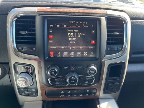 Used 2014 RAM 1500 Laramie w/ Convenience Group image 28