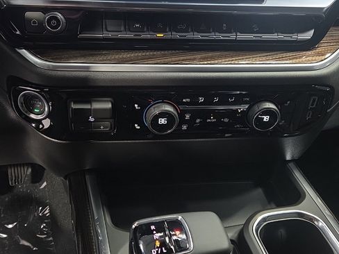 New 2026 Chevrolet Silverado 1500 LT Trail Boss w/ Convenience Package II image 23