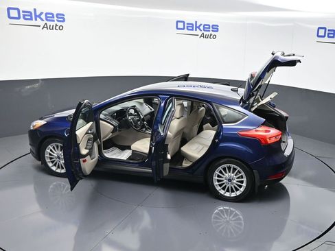 Used 2016 Ford Focus Electric Hatchback w/ Exterior Protection Package image 58