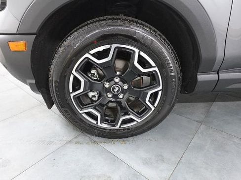 Certified 2025 Ford Bronco Sport Outer Banks w/ Outer Banks Tech Package+ image 30