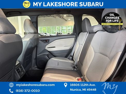 Certified 2025 Subaru Forester Premium AWD/4WD image 25