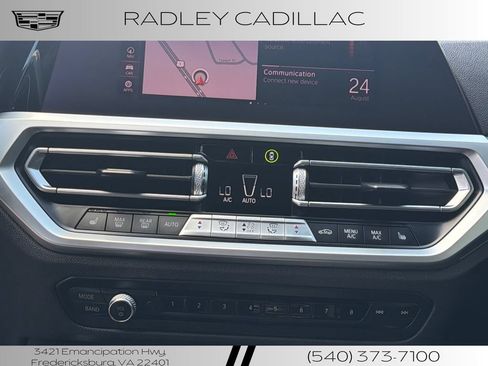 Used 2021 BMW 430i xDrive Coupe w/ M Sport Package AWD/4WD image 9