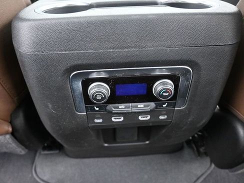 Used 2024 Chevrolet Suburban High Country w/ Max Trailering Package image 23