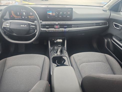 Used 2025 Kia K4 FWD image 9