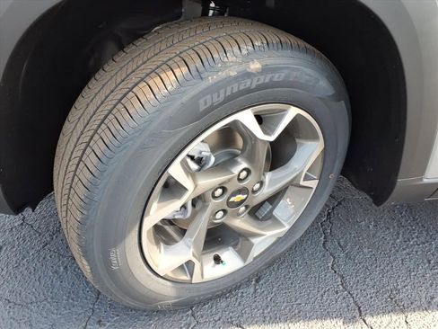 New 2026 Chevrolet Trax LT image 16