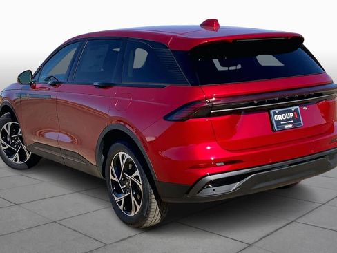 New 2026 Lincoln Nautilus Premier w/ Jet Appearance Package AWD/4WD image 12