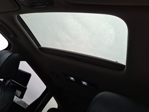 Certified 2023 Kia Telluride S w/ S Sunroof Package image 15