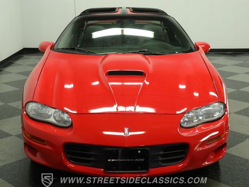 Used 2002 Chevrolet Camaro Z28 w/ SS Performance/Appearance Pkg RWD image 16