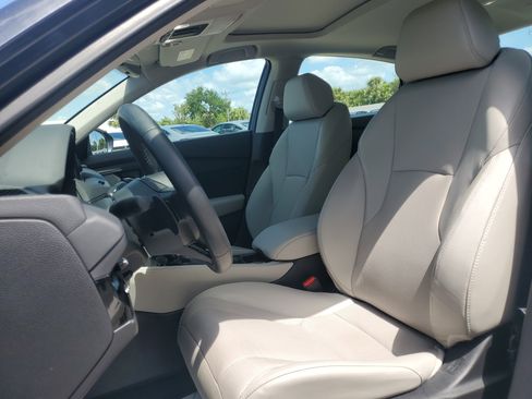 Used 2025 Honda Accord EX-L image 17