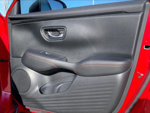 Used 2024 Honda HR-V Sport image 22