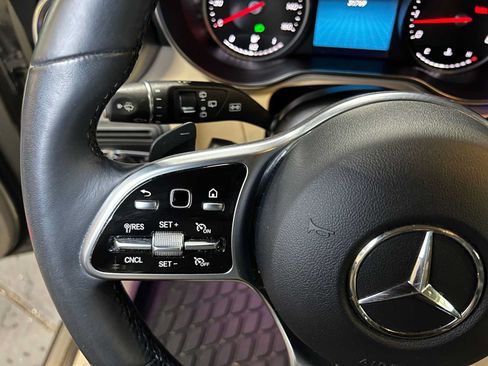 Certified 2022 Mercedes-Benz GLC 300 4MATIC image 32