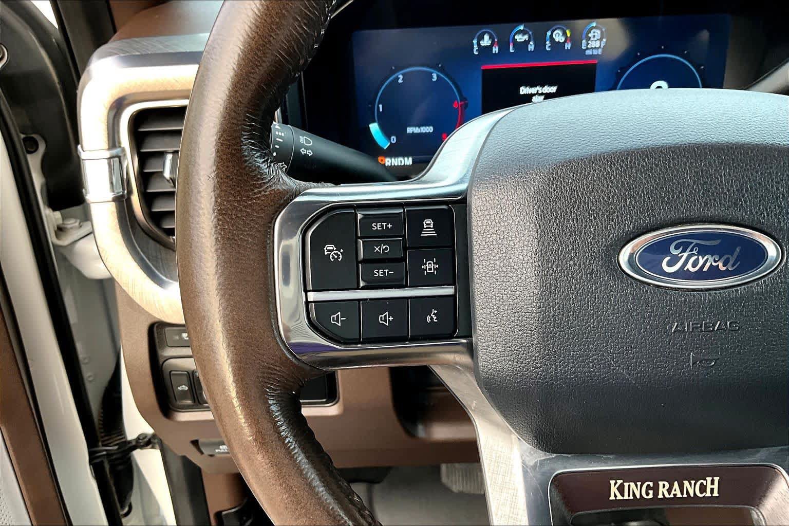 Used 2024 Ford F250 King Ranch w/ Chrome Package AWD/4WD image 27