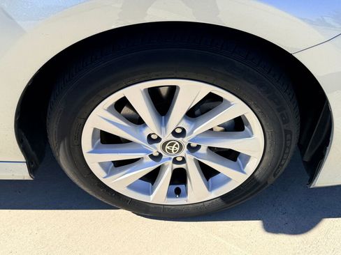 Used 2023 Toyota Camry LE image 15