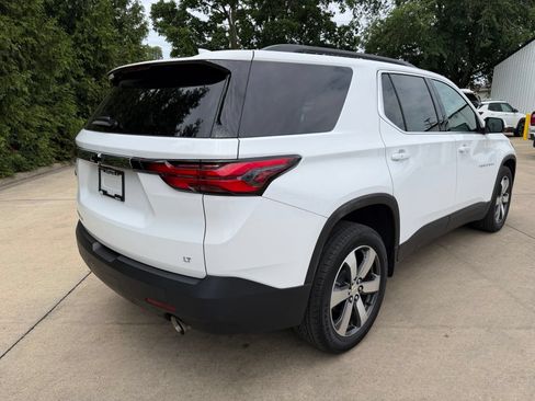 Used 2023 Chevrolet Traverse LT w/ LT Premium Package AWD/4WD image 31