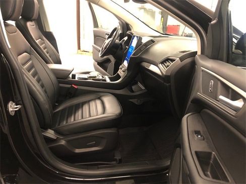 Used 2023 Ford Edge SEL w/ Convenience Package image 35