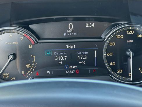 Used 2020 Cadillac XT5 Premium Luxury FWD image 12