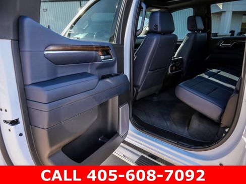 Certified 2023 Chevrolet Silverado 1500 High Country w/ High Country Premium Package AWD/4WD image 51