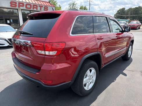 Used 2011 Jeep Grand Cherokee Laredo AWD/4WD image 5