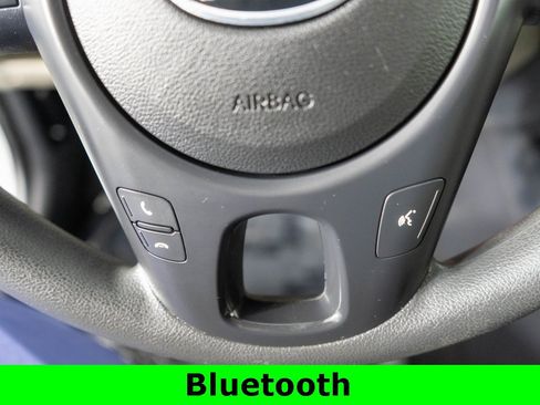 Used 2010 Kia Forte EX image 17