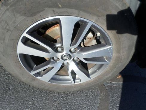 Used 2018 Toyota RAV4 XLE image 39