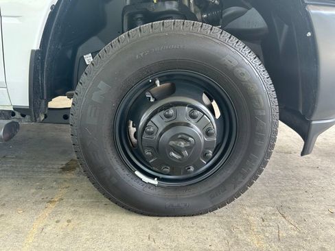 Used 2025 RAM 3500 Tradesman AWD/4WD image 23