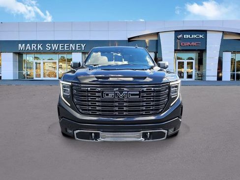 Used 2025 GMC Sierra 1500 Denali Ultimate AWD/4WD image 2