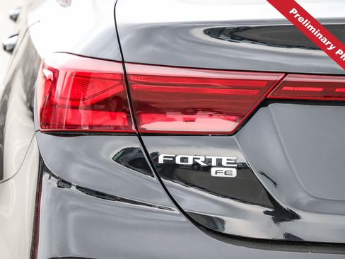Used 2024 Kia Forte LX FWD image 9