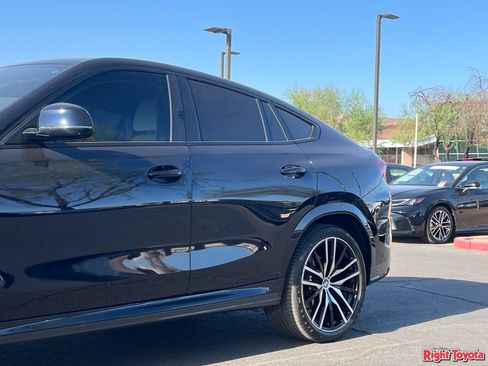 Used 2024 BMW X6 xDrive40i w/ Premium Package AWD/4WD image 9