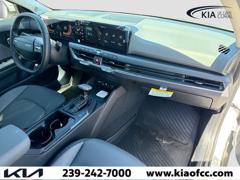 New 2026 Kia K4 EX image 13