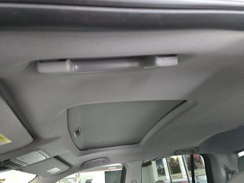 Used 2017 Honda Ridgeline RTL-E image 19