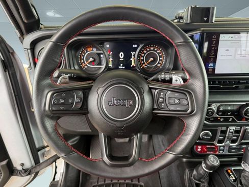 Used 2024 Jeep Wrangler Unlimited Rubicon 392 AWD/4WD image 18