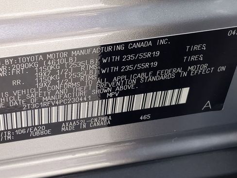 Used 2023 Toyota RAV4 XLE Premium image 23