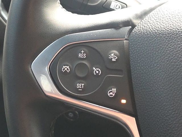 Used 2023 Chevrolet Traverse LT FWD image 38