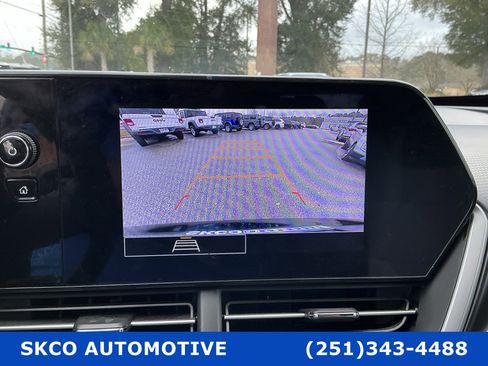 Used 2024 Chevrolet Trax LS image 17