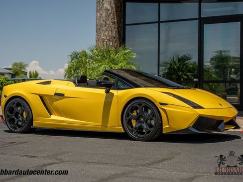 Used 2006 Lamborghini Gallardo Spyder AWD/4WD image 1