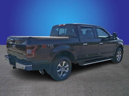 Used 2018 Ford F150 XLT w/ Equipment Group 302A Luxury image 4