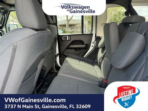 Used 2025 Jeep Wrangler Sahara w/ Safety Group image 7