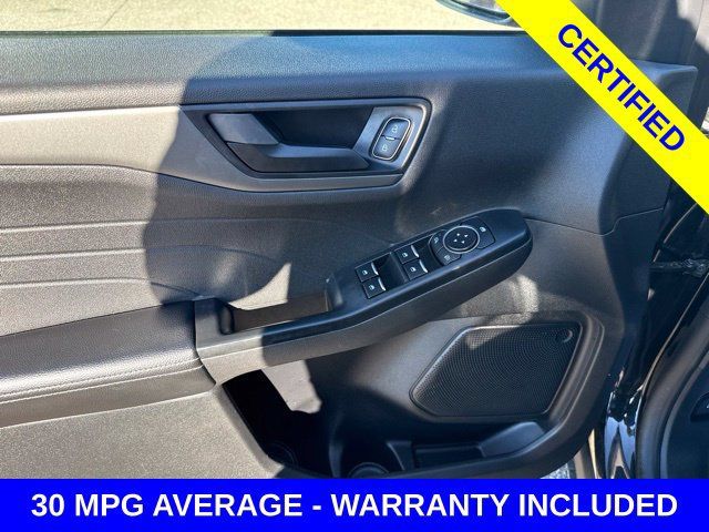 Certified 2025 Ford Escape Active FWD image 14
