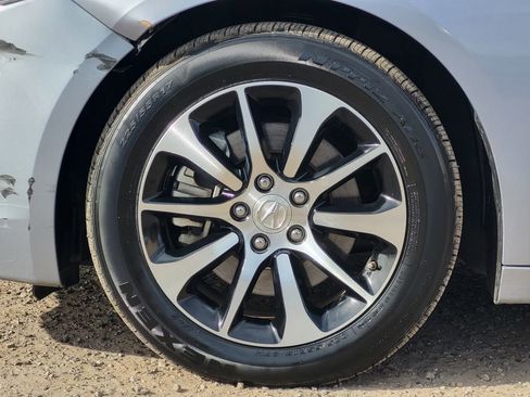 Used 2015 Acura TLX image 10