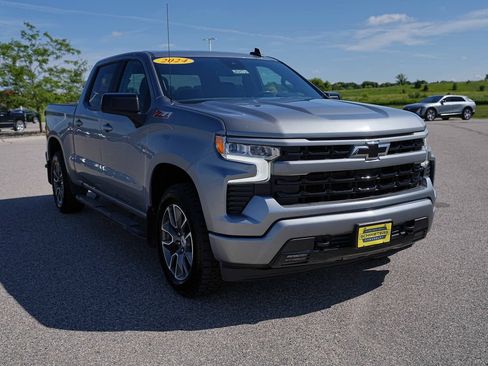 Used 2024 Chevrolet Silverado 1500 RST AWD/4WD image 4