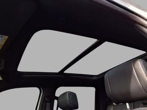 Used 2024 Toyota Tundra Platinum image 23