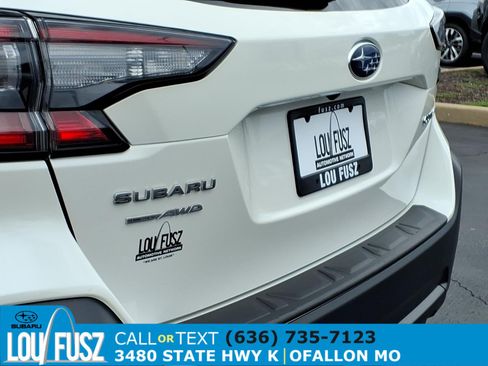 Used 2025 Subaru Outback Premium w/ Popular Package #1A AWD/4WD image 34