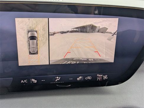 Used 2025 Buick Enclave Preferred image 20