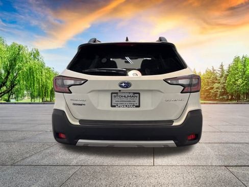 Certified 2025 Subaru Outback Limited image 5