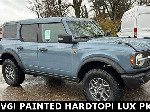 New 2025 Ford Bronco Badlands image 26