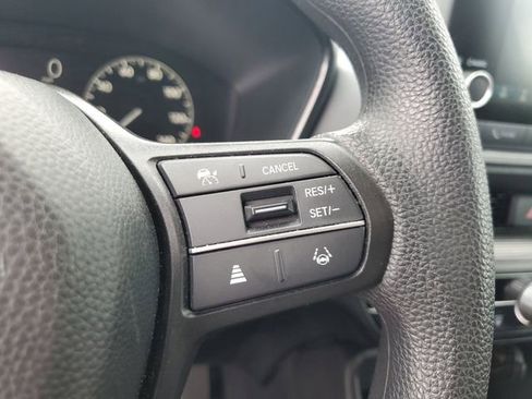 Used 2025 Honda CR-V LX image 27